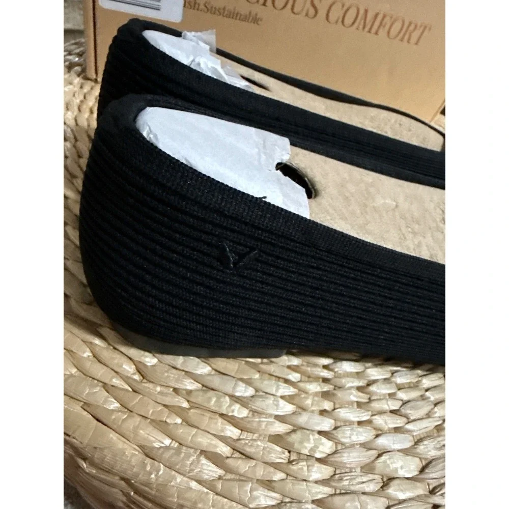 VIVAIA‎ Sleek Black Knit Pointed Flats Effortless Comfort & Modern Style